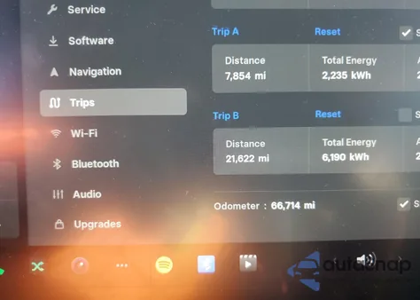 2022 Tesla Model Y from USA, damaged, VIN 7SAYGDEE6NF329954